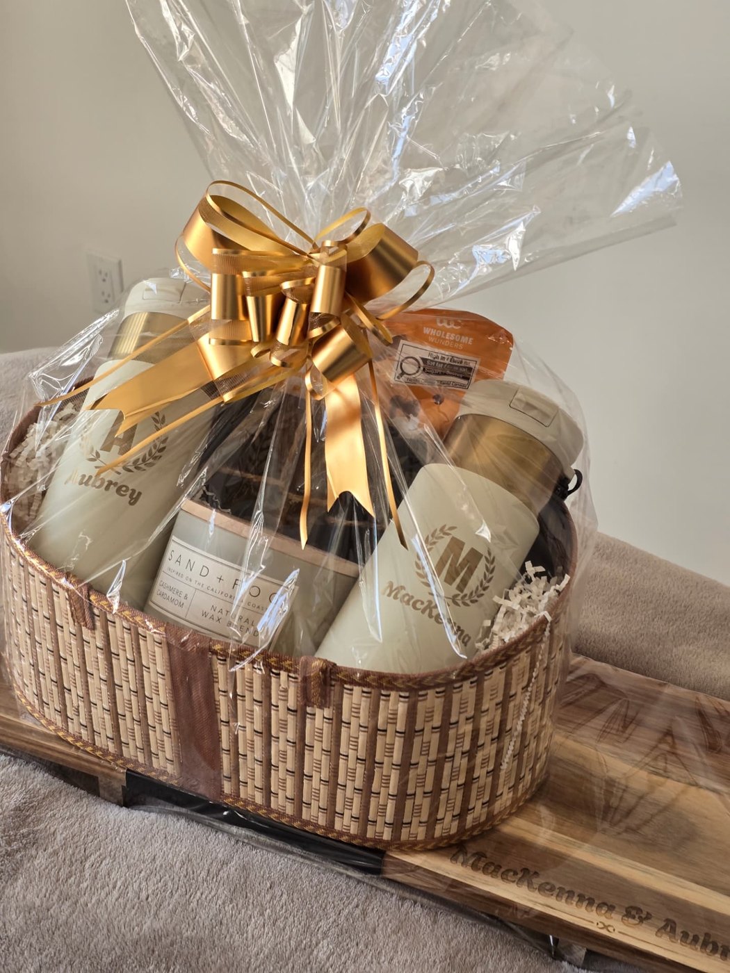 Gifts & Baskets